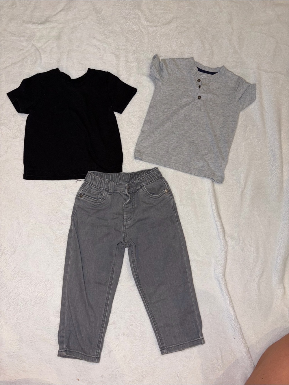 Toddler Gray Jeans with Black & Light Gray Tees Bundled Set of Three 2T Items